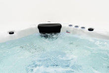 Load image into Gallery viewer, PALMA Hot tub - 32A Home spa | Relax From Home Hot Tubs
