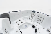Load image into Gallery viewer, BALI - Premium 32A Home Home Spa with lounger | RFH Hot Tubs