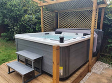 Load image into Gallery viewer, PALMA Hot tub - 32A Home spa | Relax From Home Hot Tubs