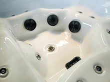 Load image into Gallery viewer, REFRESH Hot tub - 32A Home spa | Relax From Home Hot Tubs
