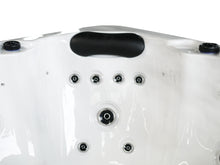 Load image into Gallery viewer, REFRESH Hot tub - 32A Home spa | Relax From Home Hot Tubs
